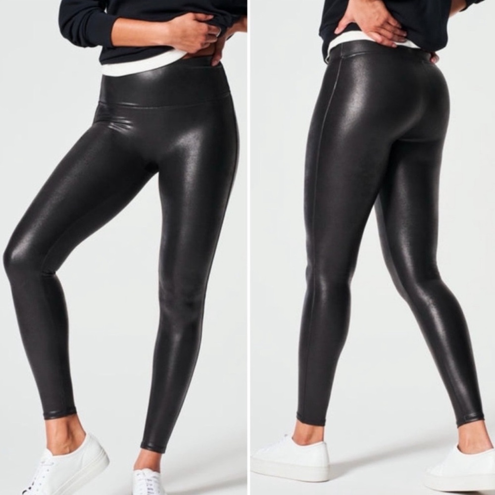SPANX Glossy Black Faux Leather Leggings size Large